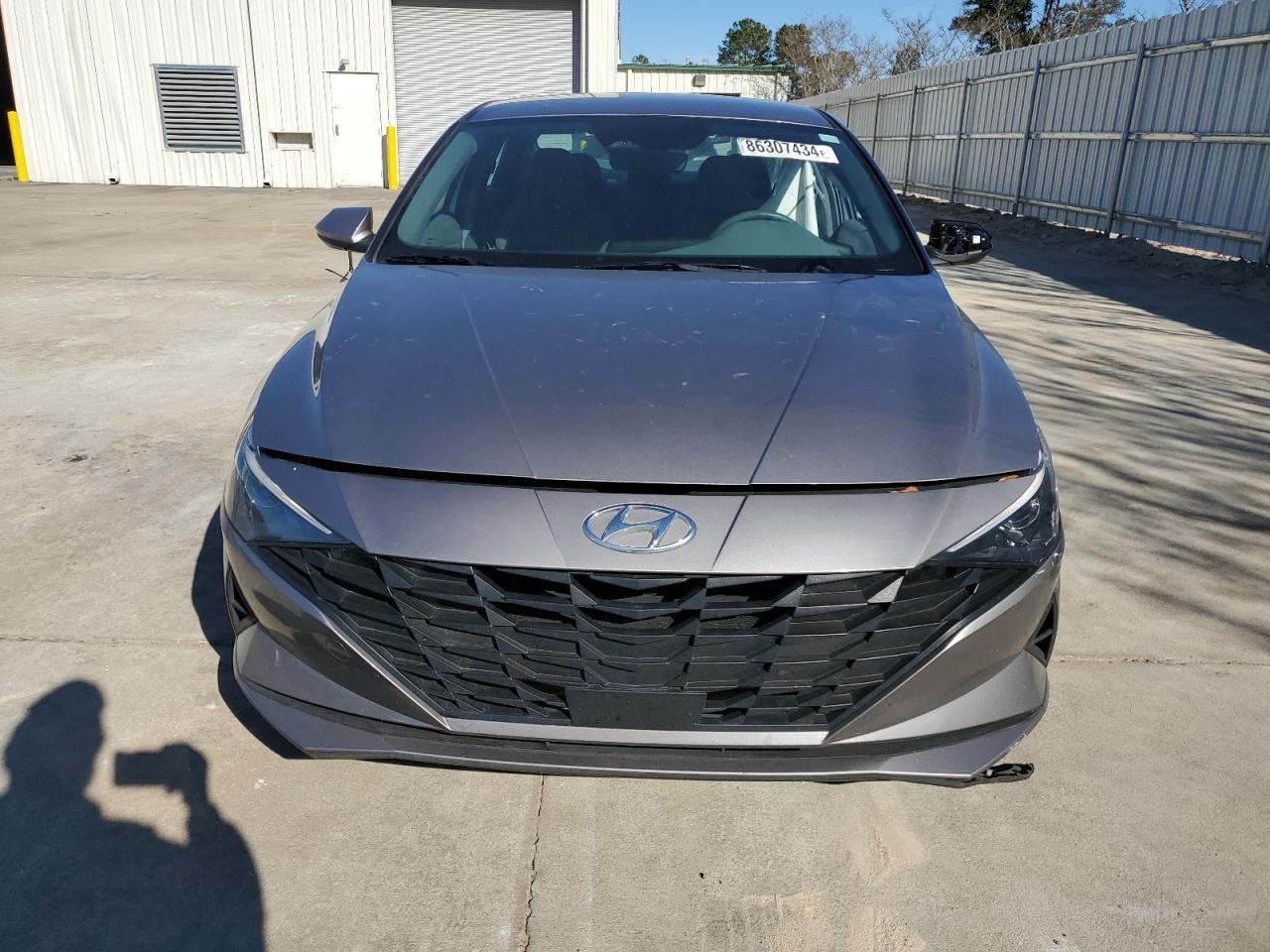 2023 HYUNDAI ELANTRA SE - Image 5