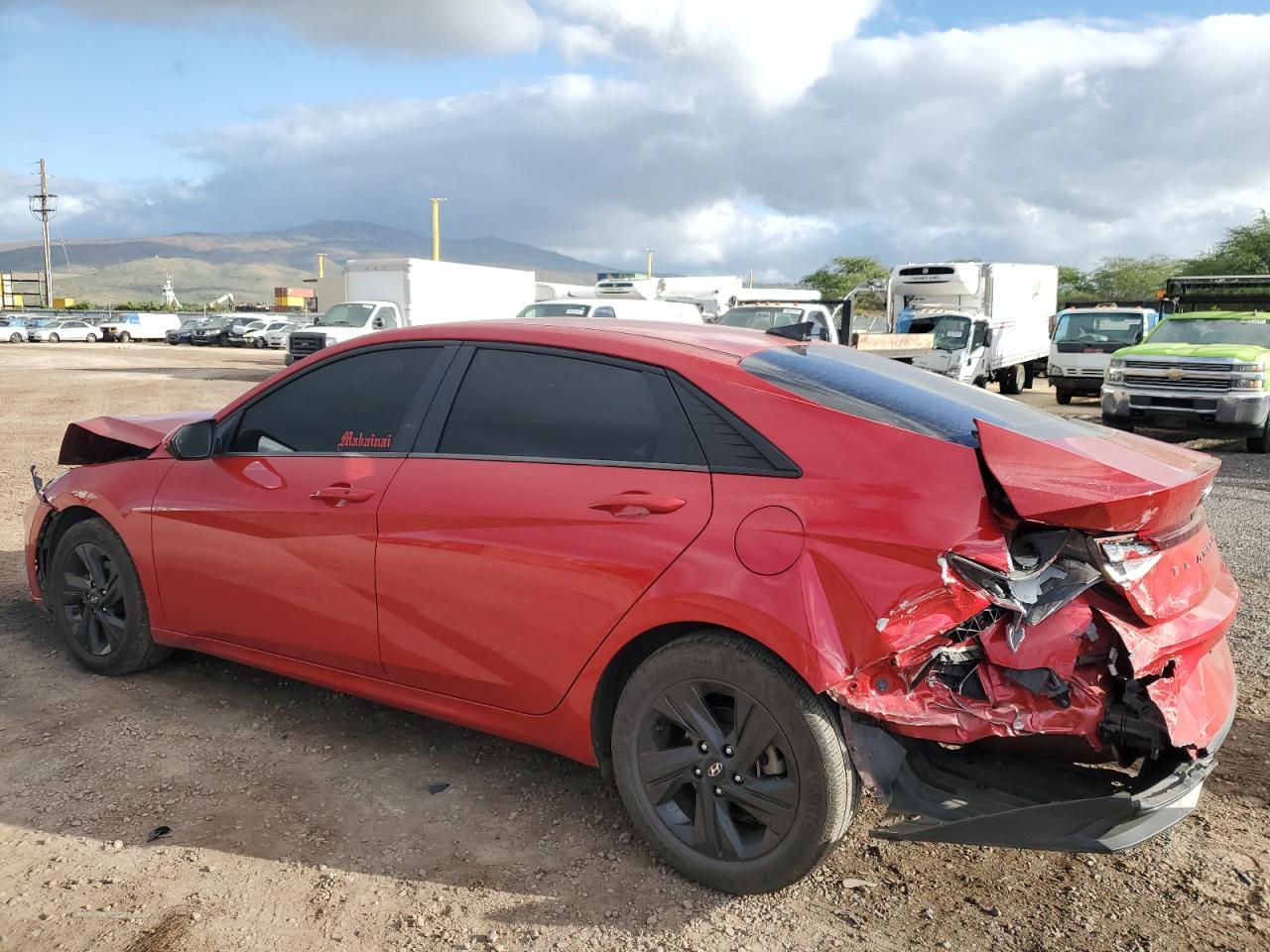 2023 HYUNDAI ELANTRA SE - Фото 2