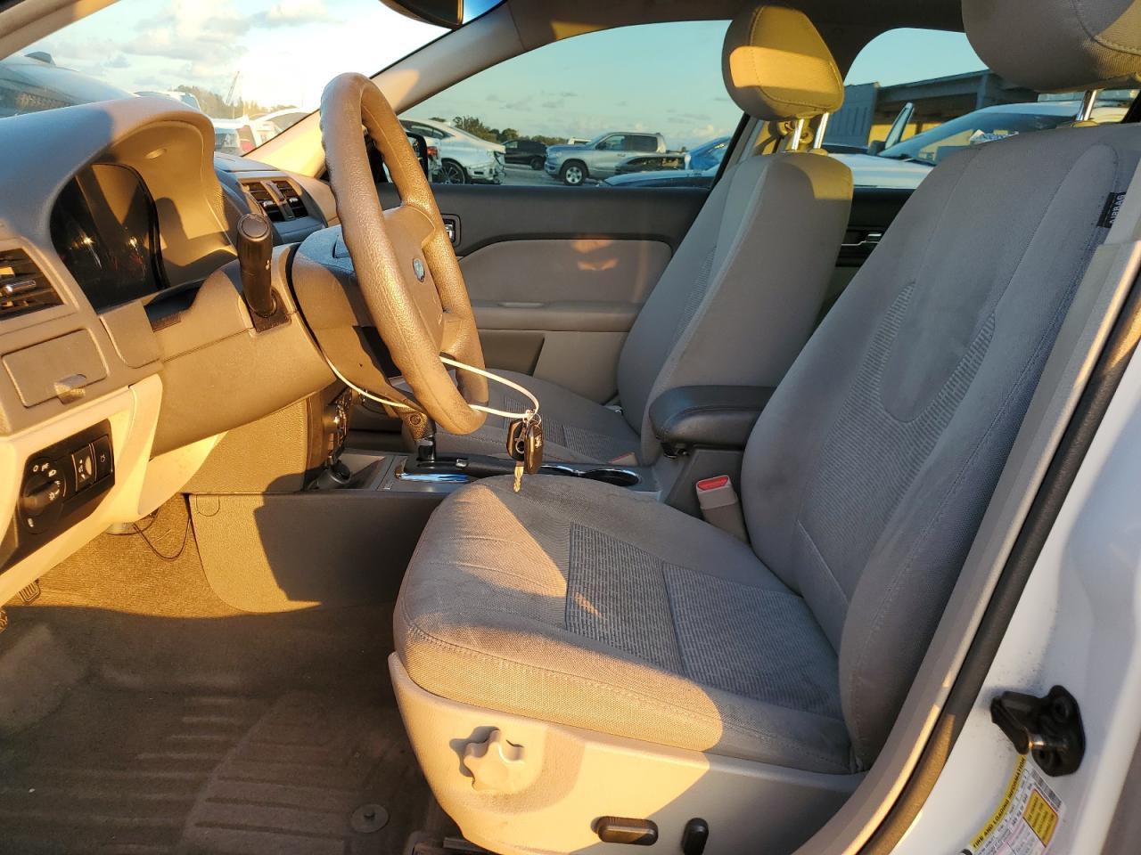 2012 FORD FUSION SE - Image 7