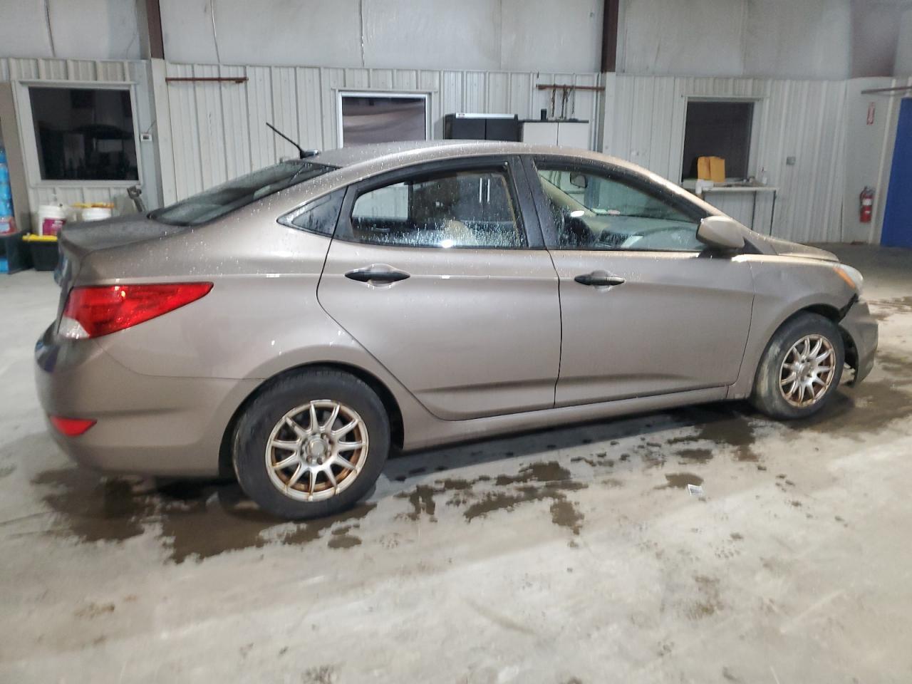 2012 HYUNDAI ACCENT GLS - Image 3