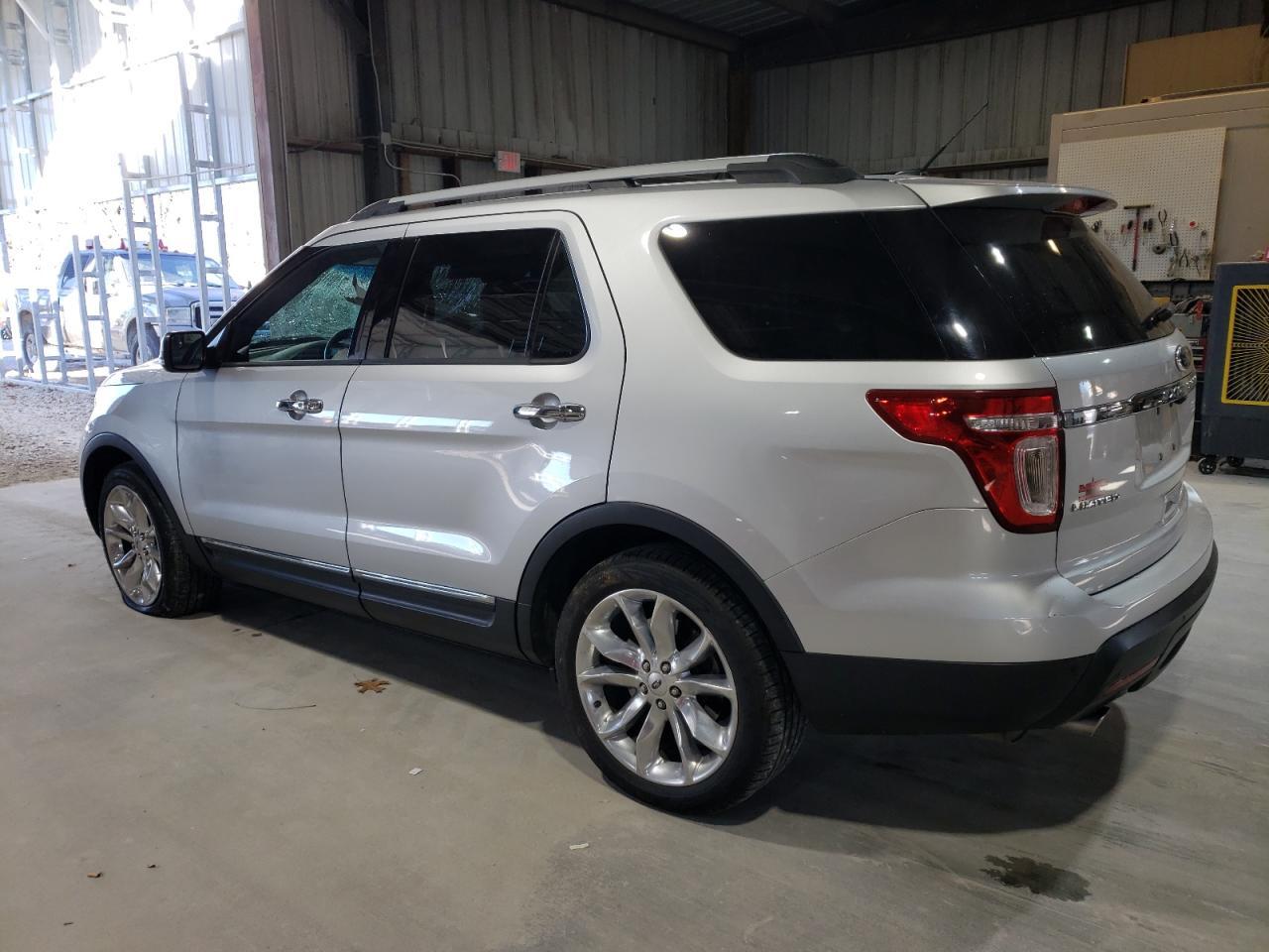 2014 FORD EXPLORER L - Image 2