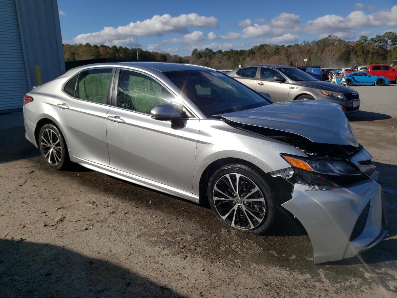 2018 TOYOTA CAMRY L - Image 4