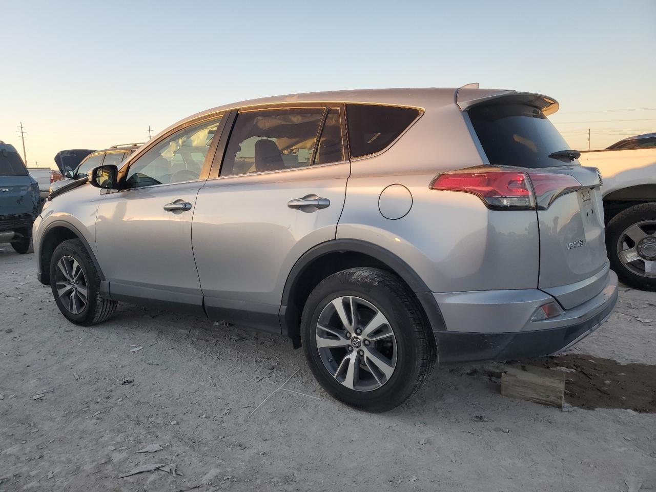 2018 TOYOTA RAV4 ADVEN - Image 2
