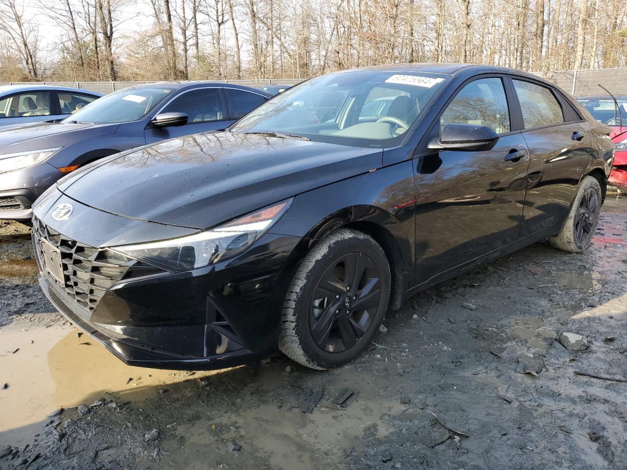 2023 HYUNDAI ELANTRA SE