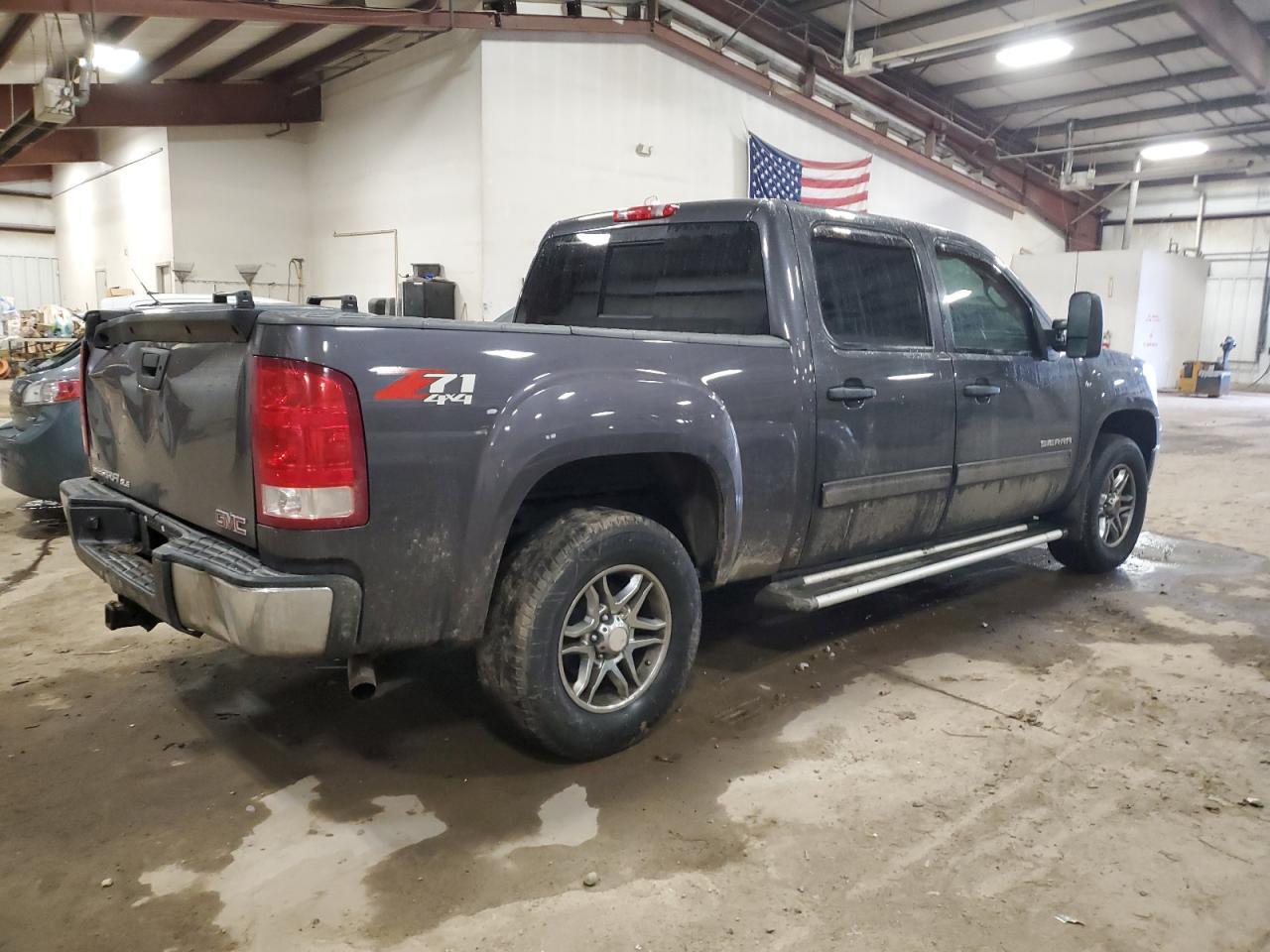 2011 GMC SIERRA K15 - Image 3