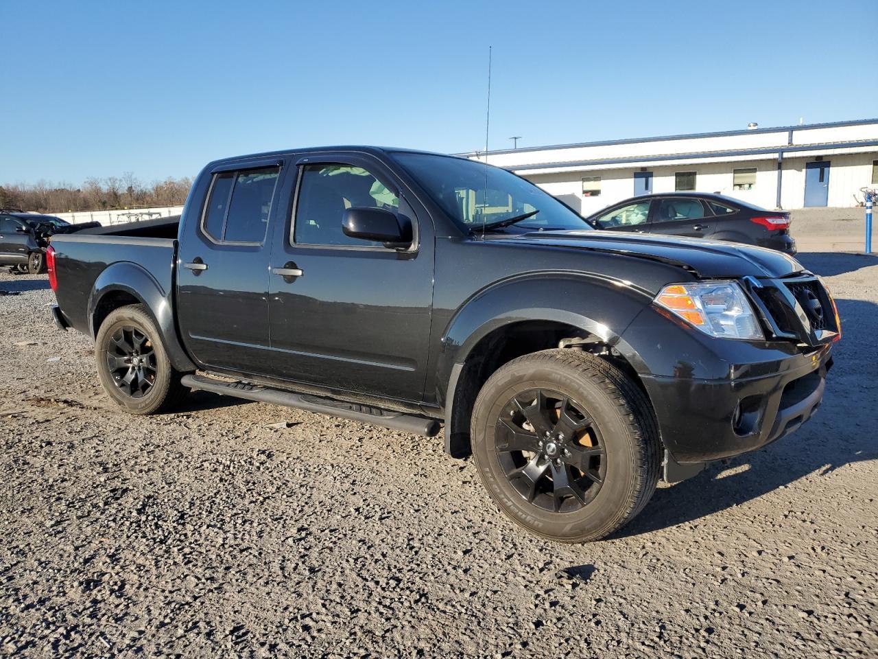 2019 NISSAN FRONTIER S - Image 4