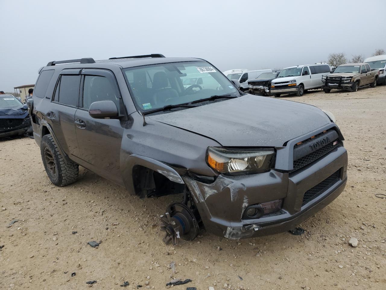 2011 TOYOTA 4RUNNER SR - Image 4