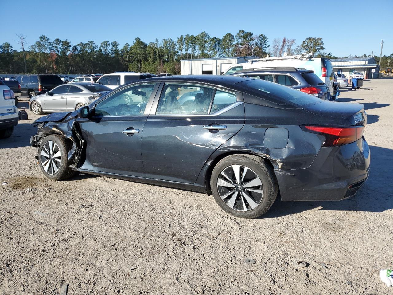 2022 NISSAN ALTIMA SV - Фото 2