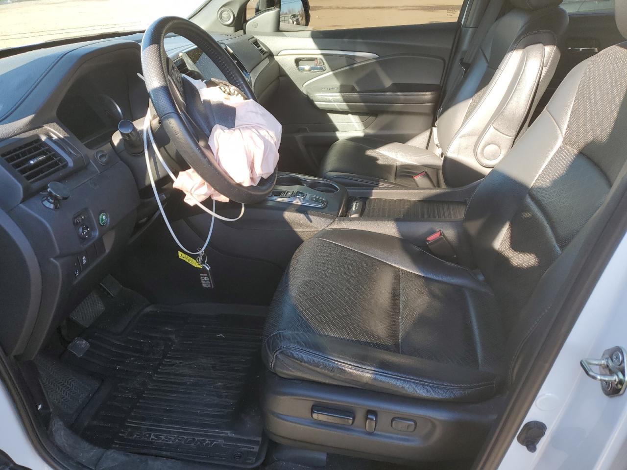 2020 HONDA PASSPORT E - Image 7