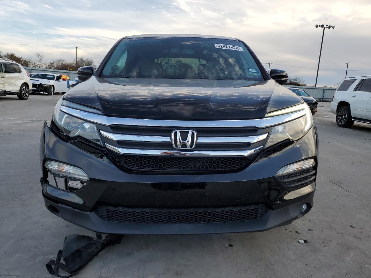 2017 HONDA PILOT EXL - Image 5