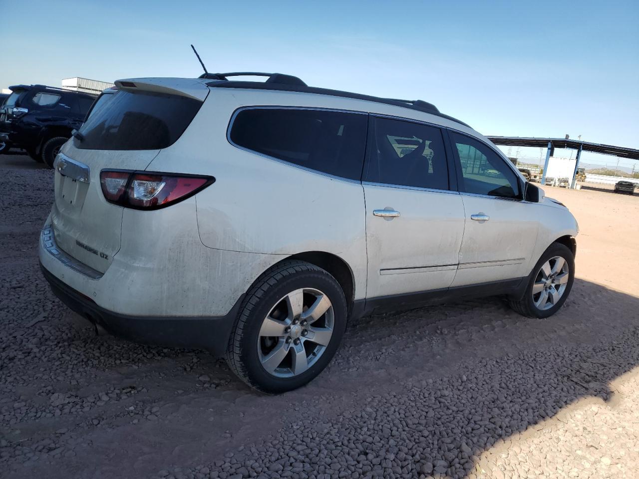 2014 CHEVROLET TRAVERSE L - Image 3