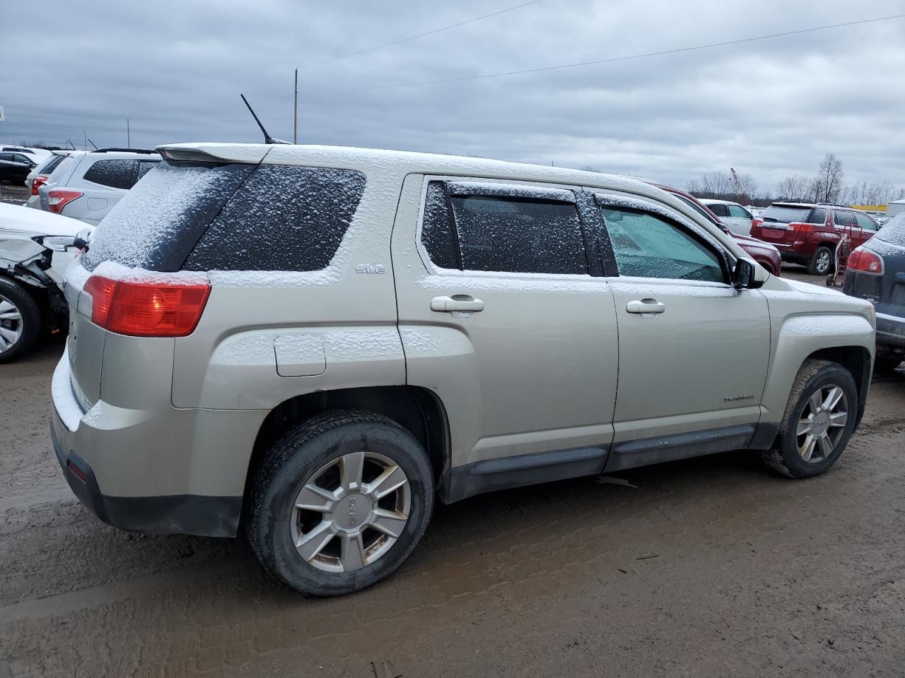 2013 GMC TERRAIN SL - Фото 3