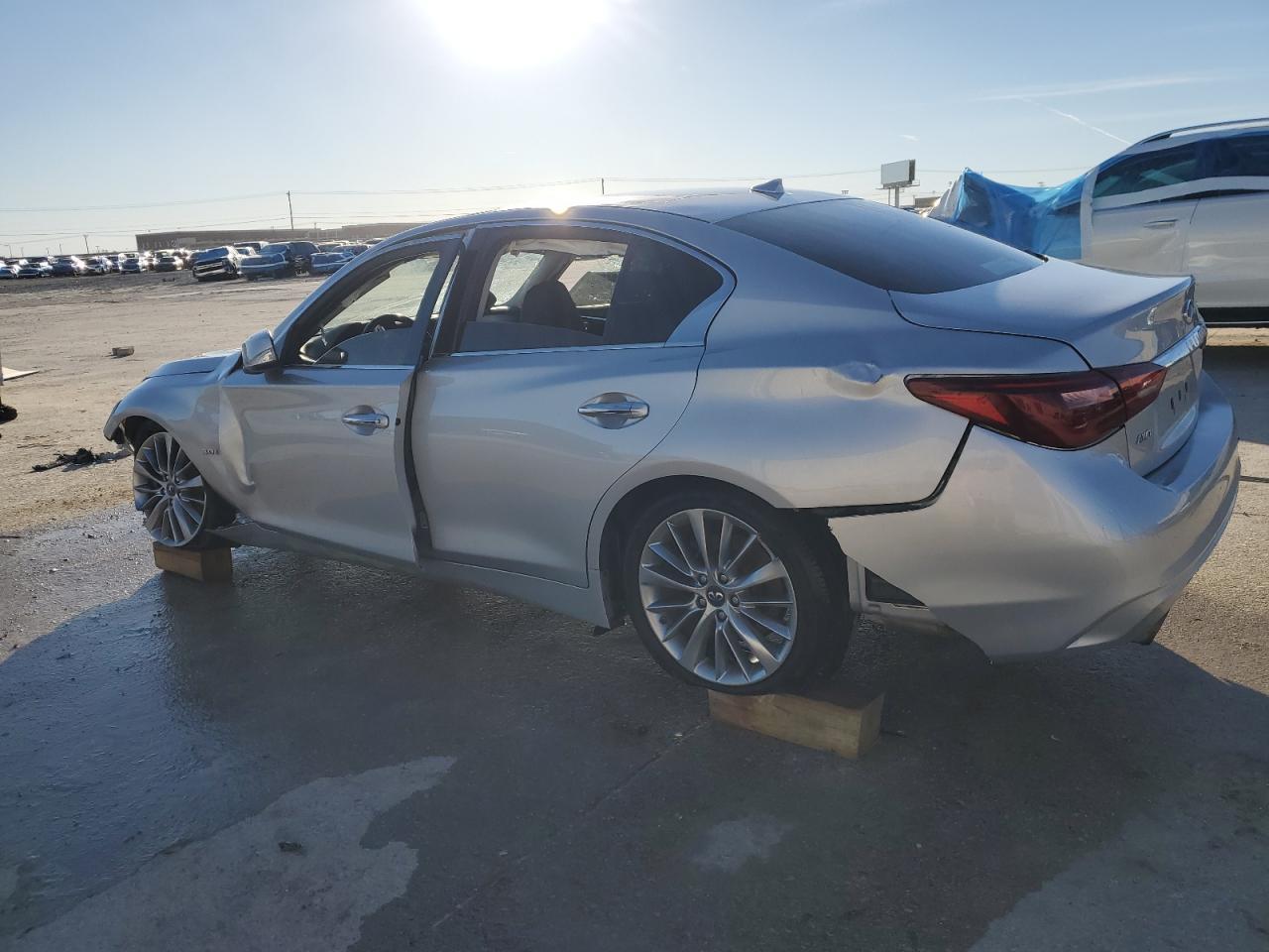 2019 INFINITI Q50 LUXE - Image 2