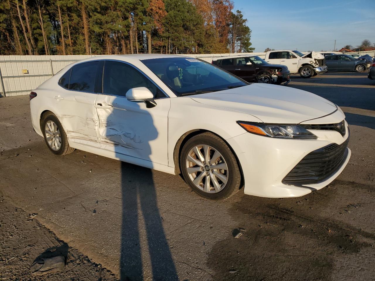 2018 TOYOTA CAMRY L - Image 4