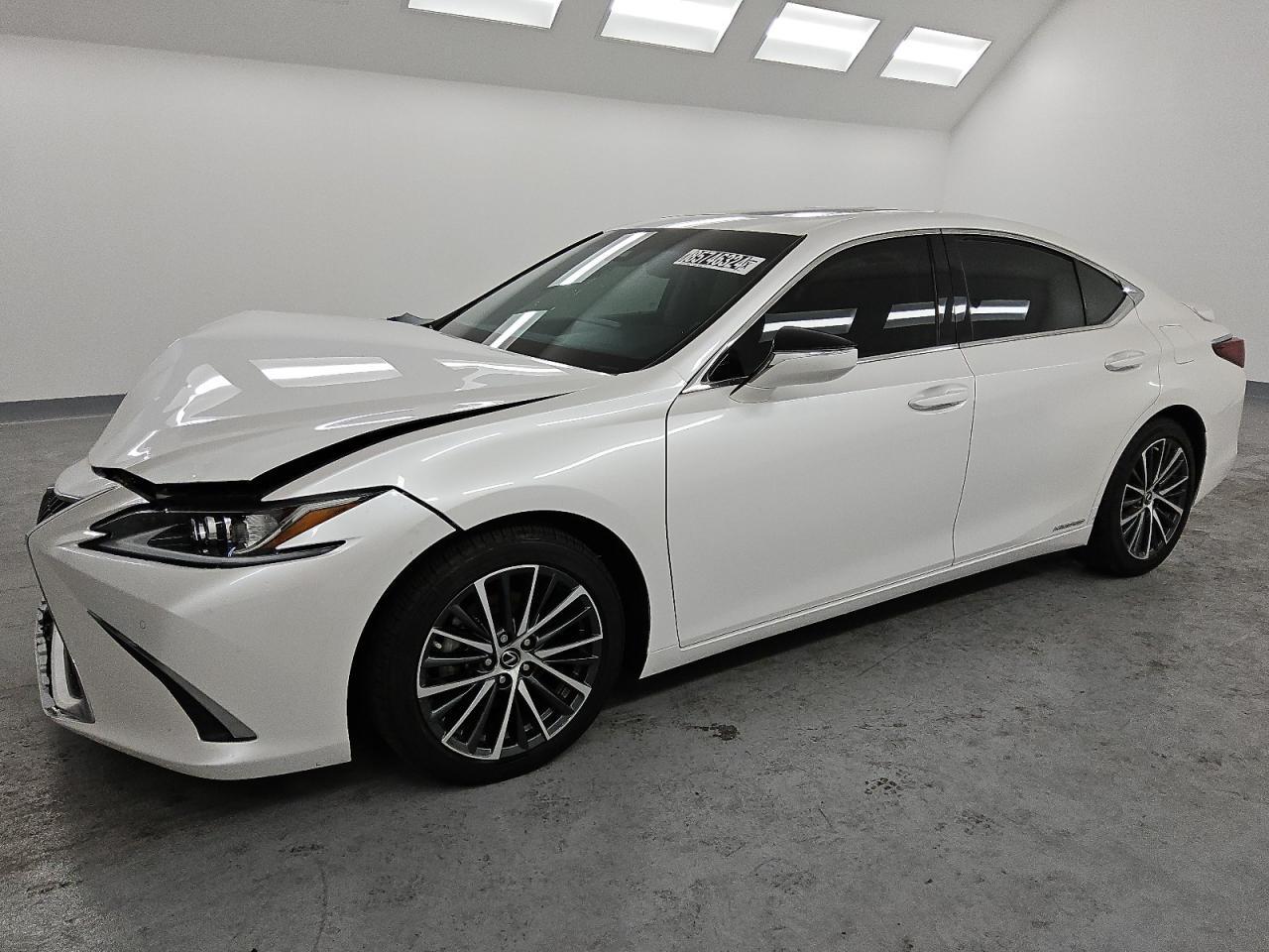 2022 LEXUS ES 300H BA