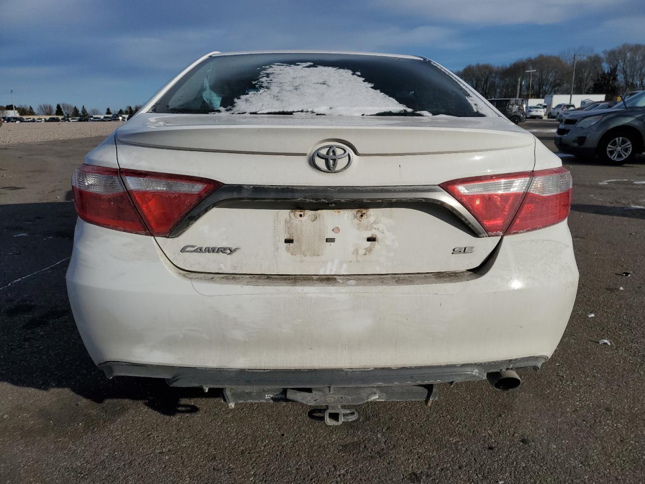 2017 TOYOTA CAMRY LE - Image 6