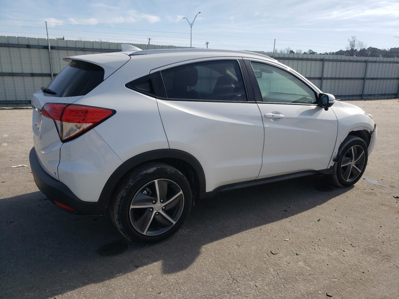2022 HONDA HR-V EXL - Image 3