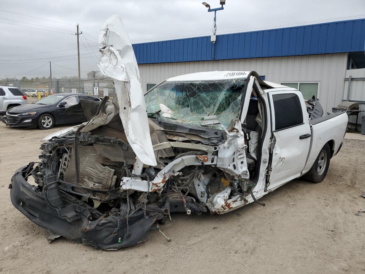 2019 RAM 1500 CLASS