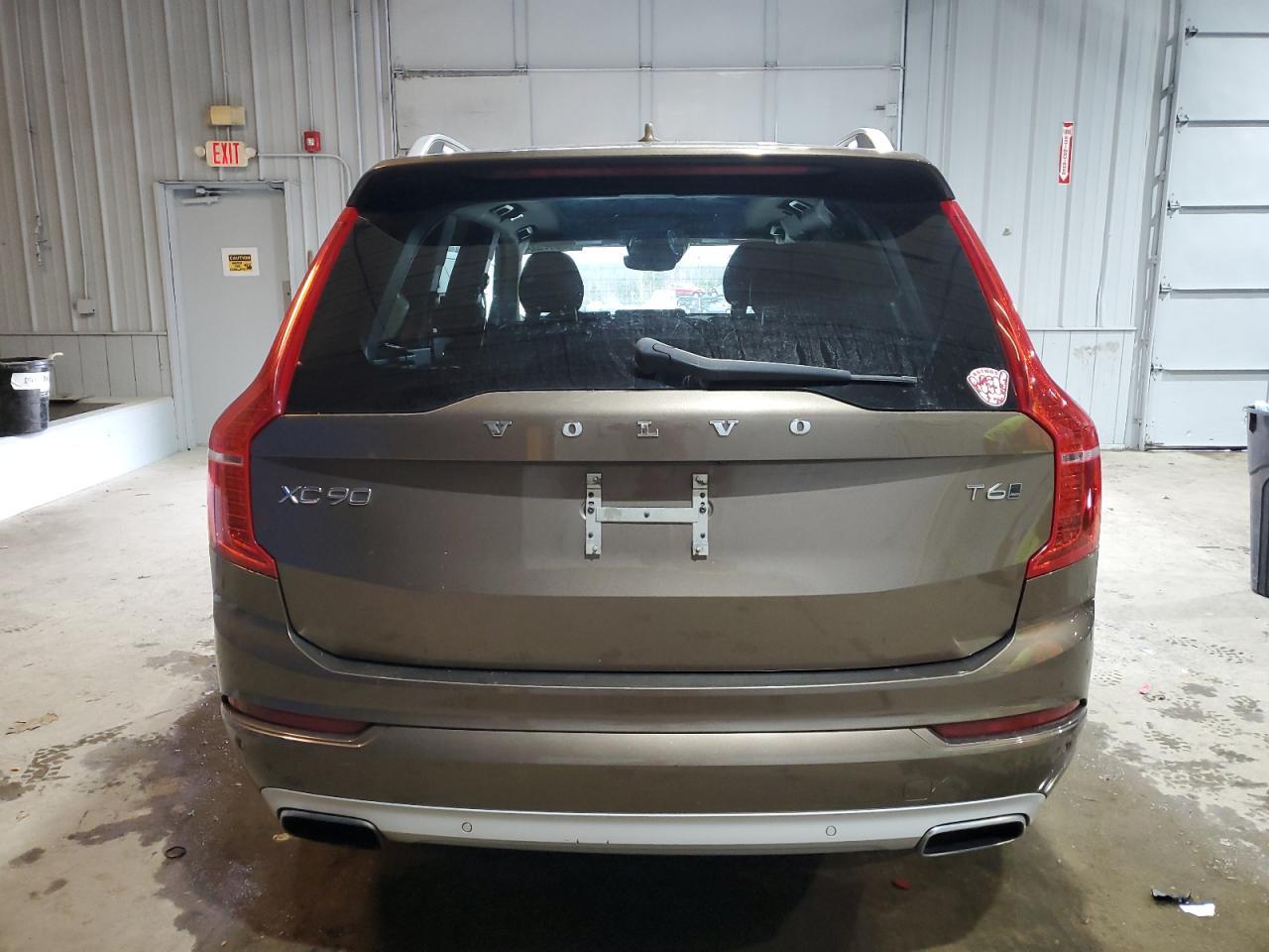 2016 VOLVO XC90 T6 - Фото 6