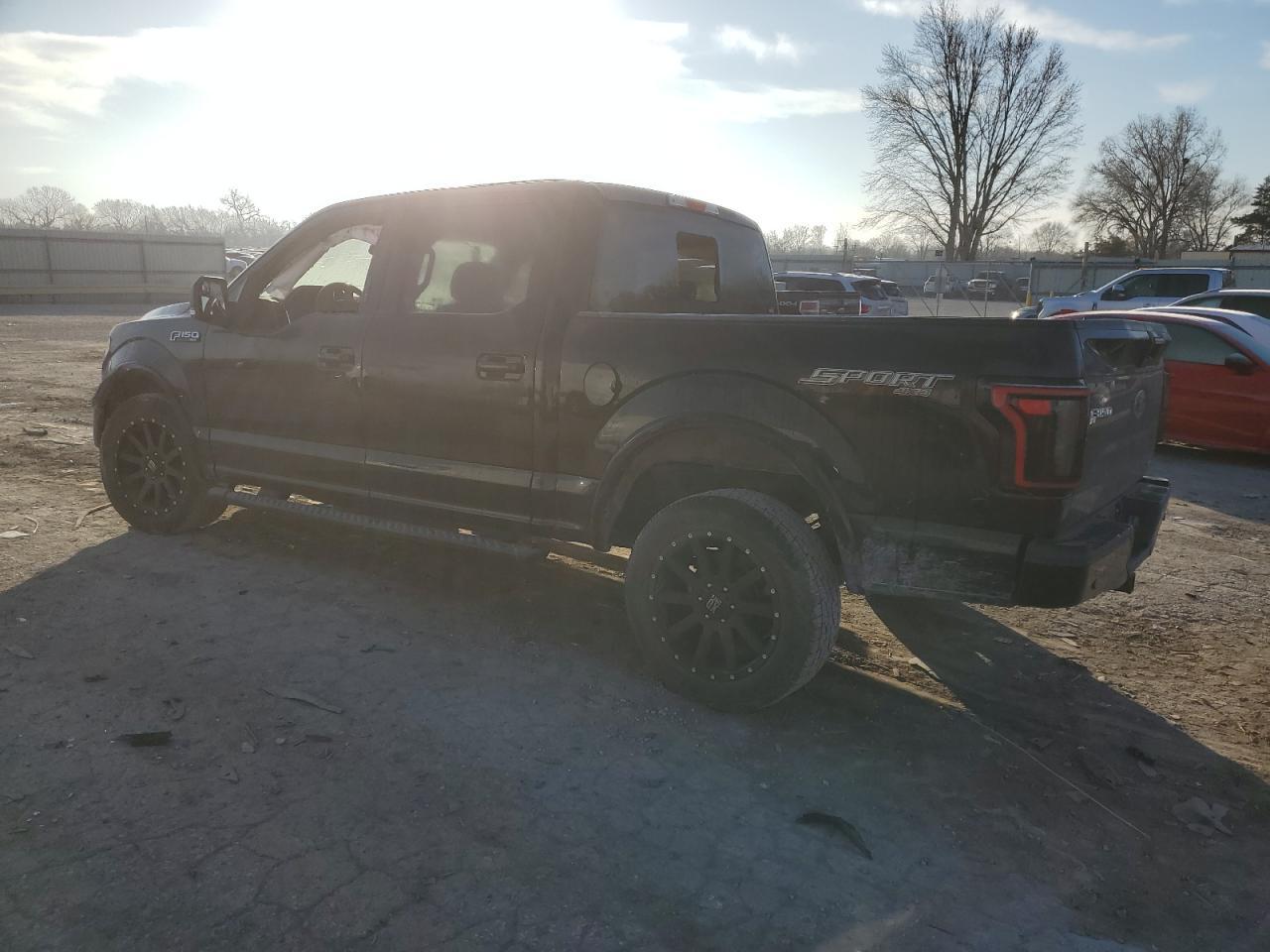 2016 FORD F150 SUPER - Фото 2