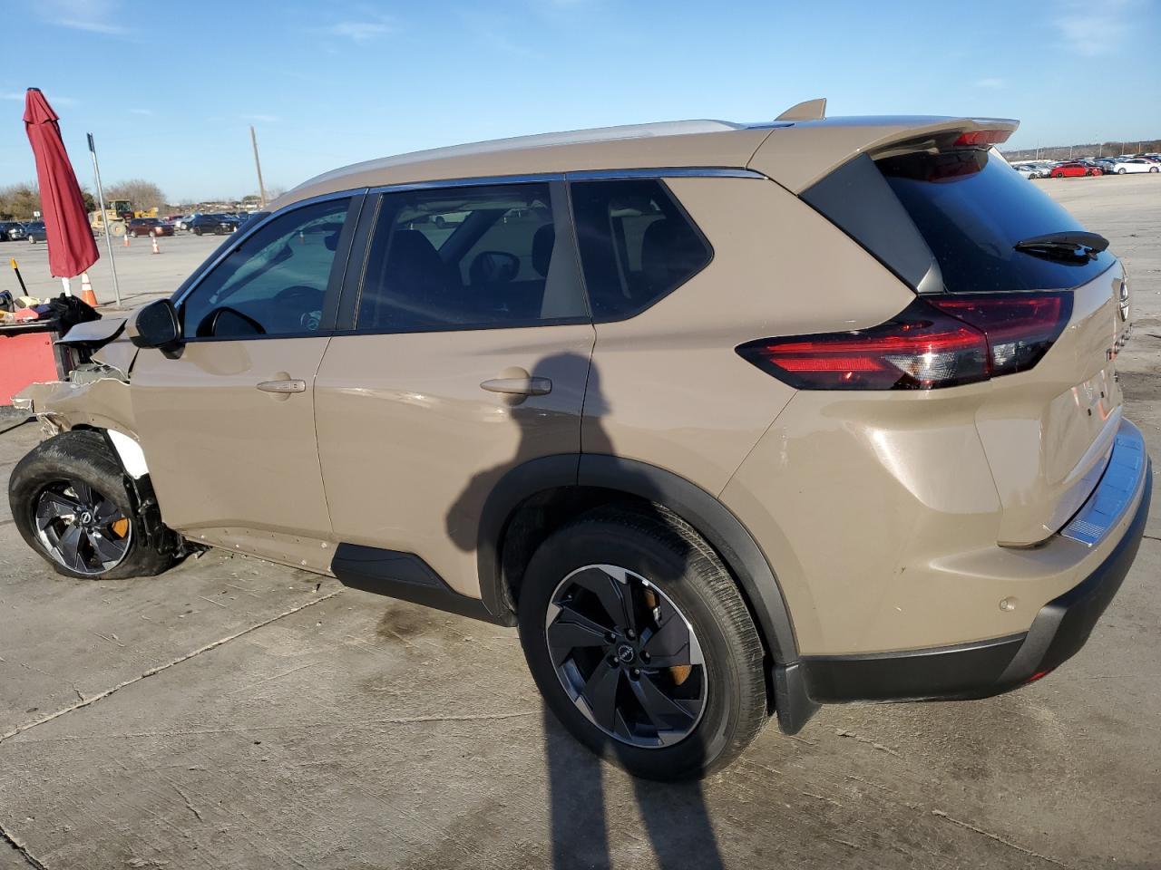2024 NISSAN ROGUE SV - Image 2