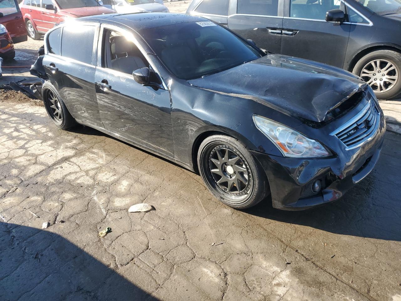 2012 INFINITI G37 BASE - Image 4