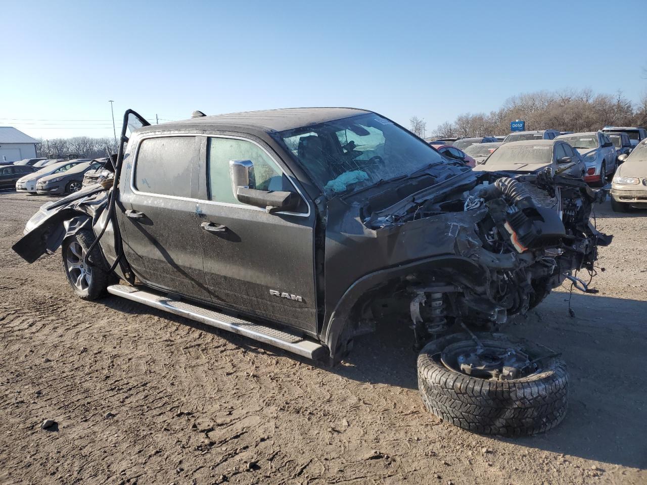 2019 RAM 1500 LARAM - Фото 4