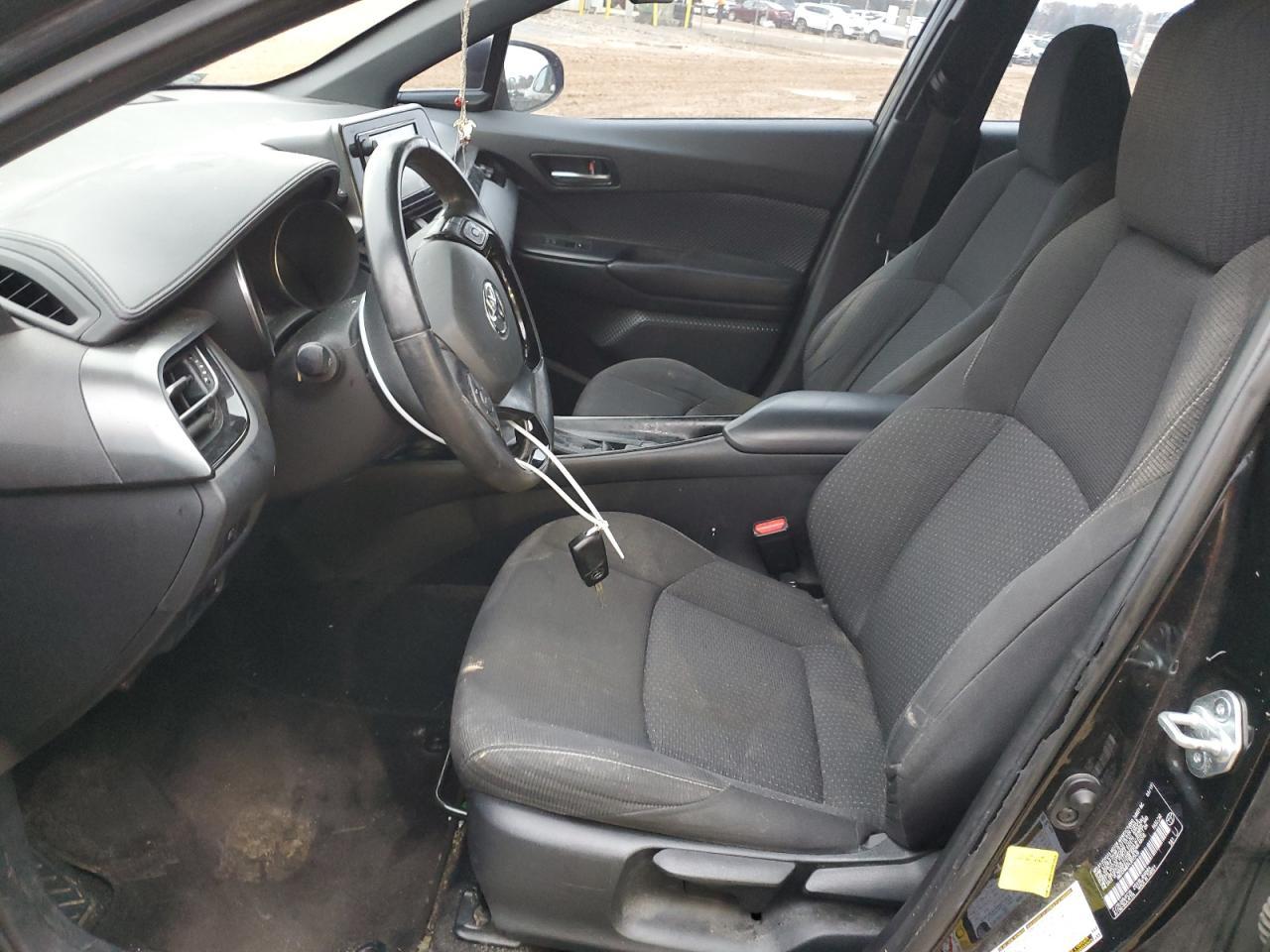 2018 TOYOTA C-HR XLE - Image 7