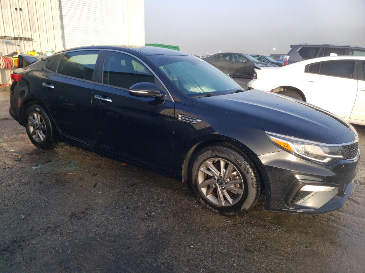 2020 KIA OPTIMA LX - Image 4