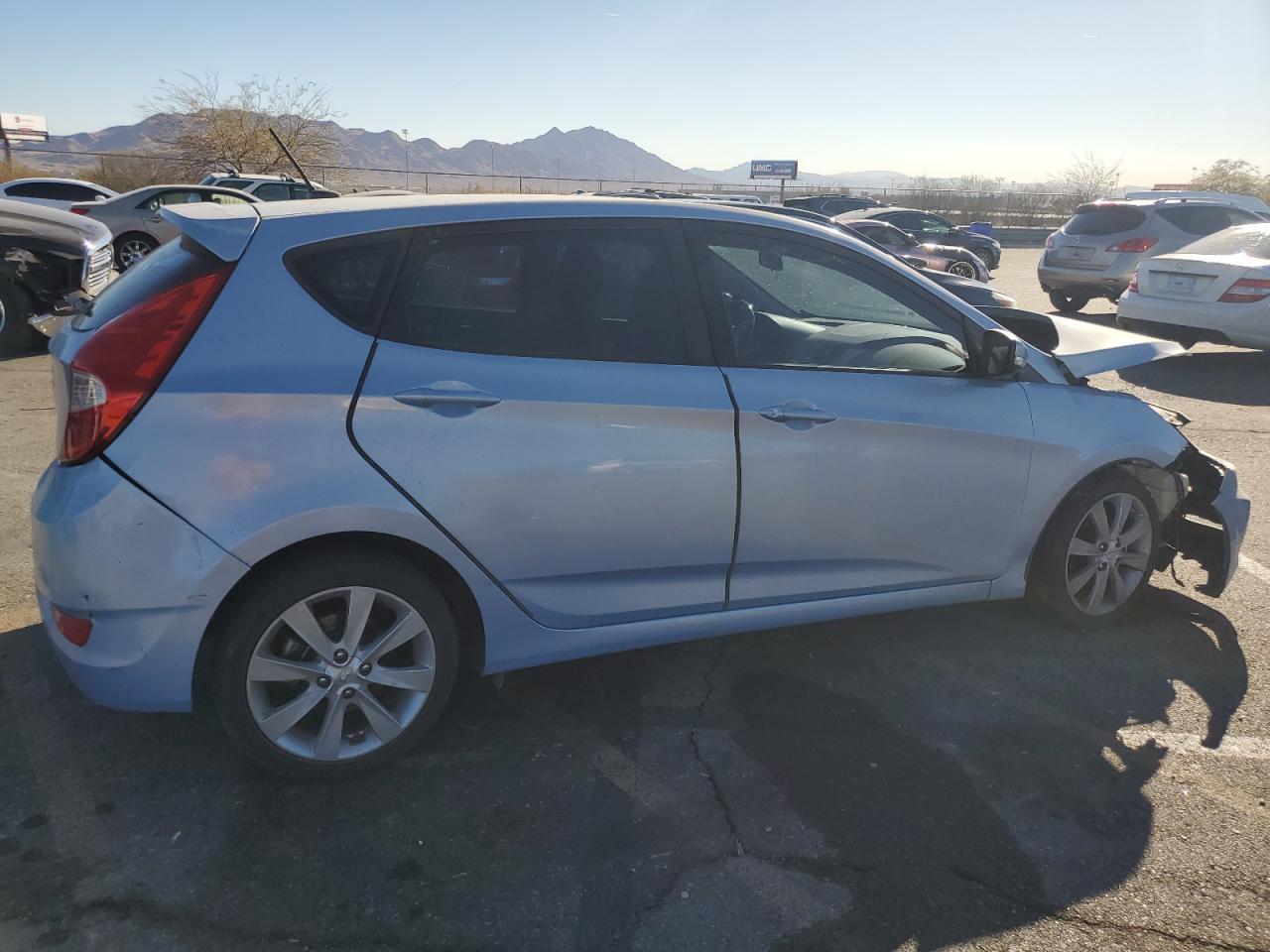 2014 HYUNDAI ACCENT GLS - Фото 3