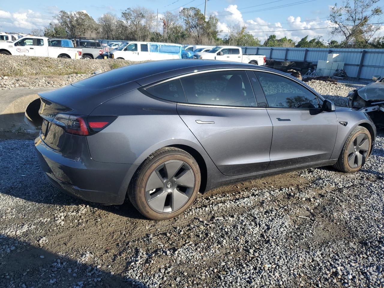 2023 TESLA MODEL 3 - Фото 3