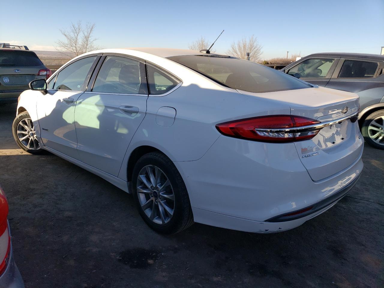 2017 FORD FUSION SE - Image 2