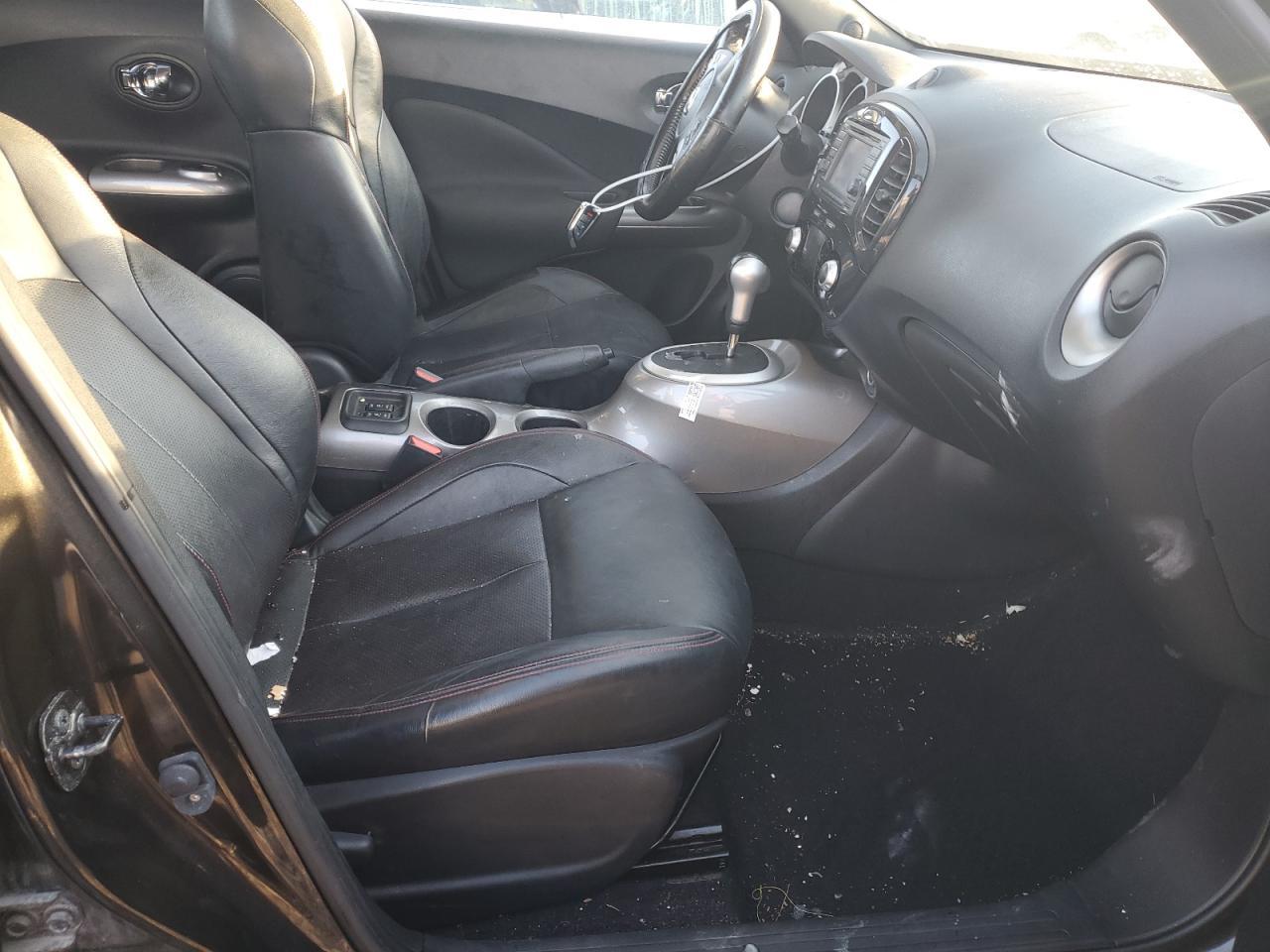 2011 NISSAN JUKE S - Фото 7