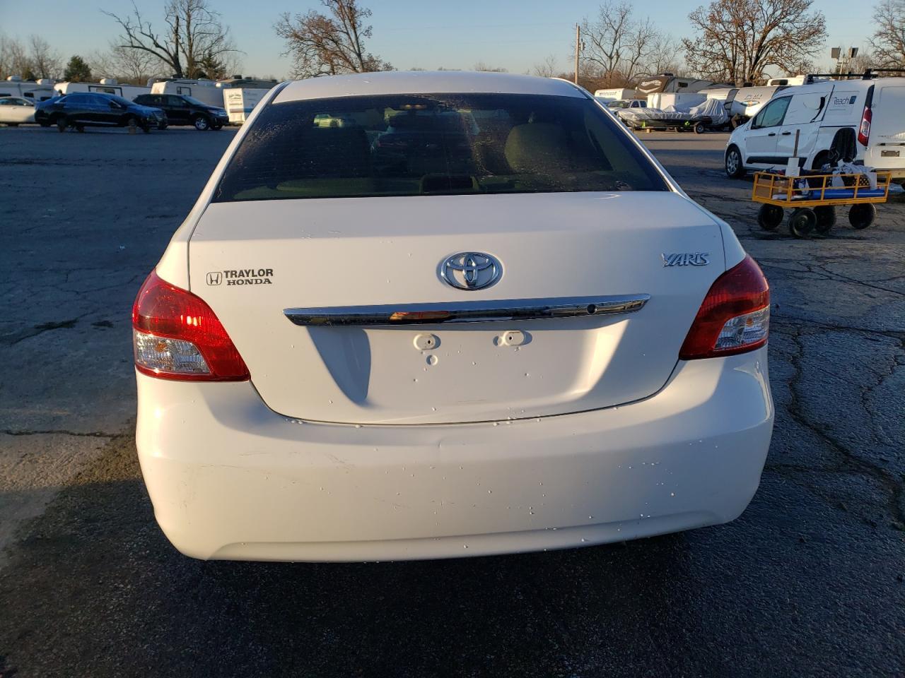 2012 TOYOTA YARIS - Фото 6