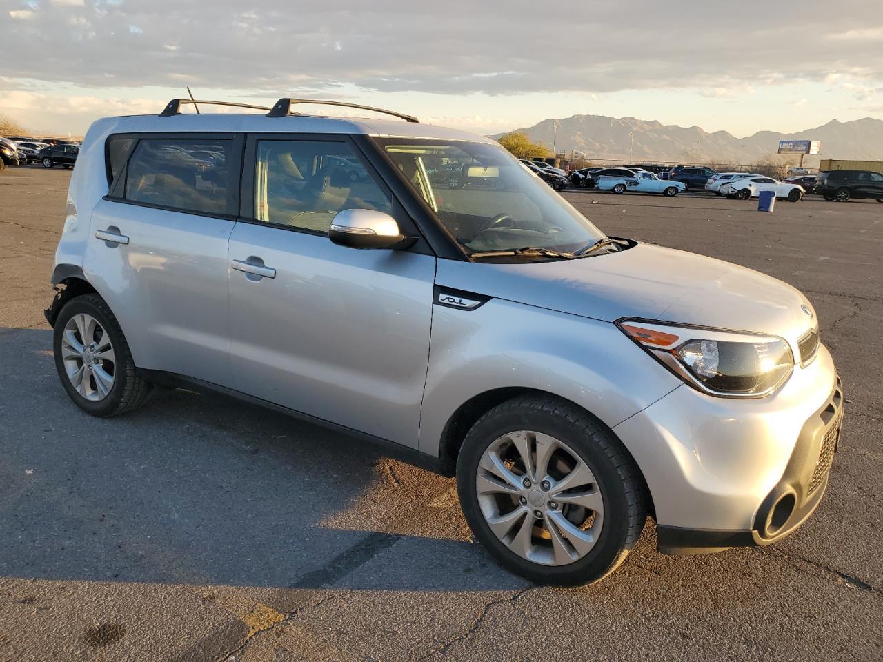 2014 KIA SOUL + - Фото 4