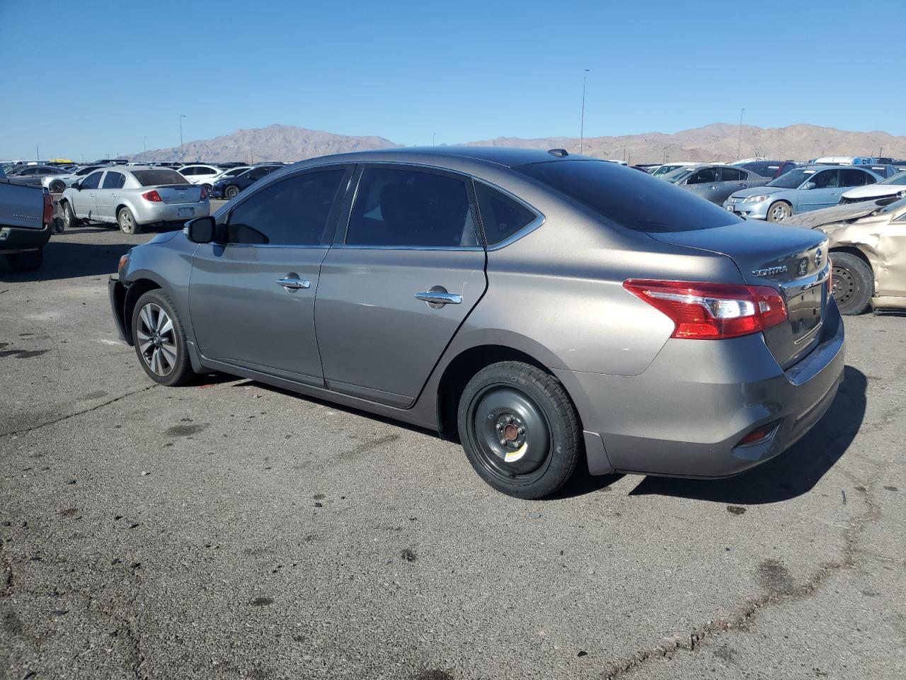 2017 NISSAN SENTRA S - Фото 2