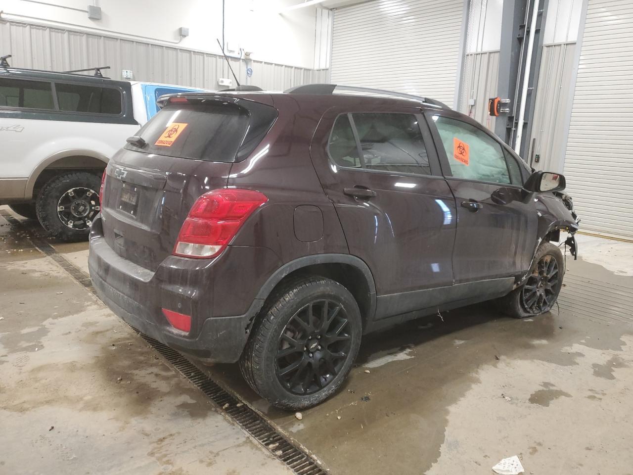 2021 CHEVROLET TRAX 1LT - Image 3