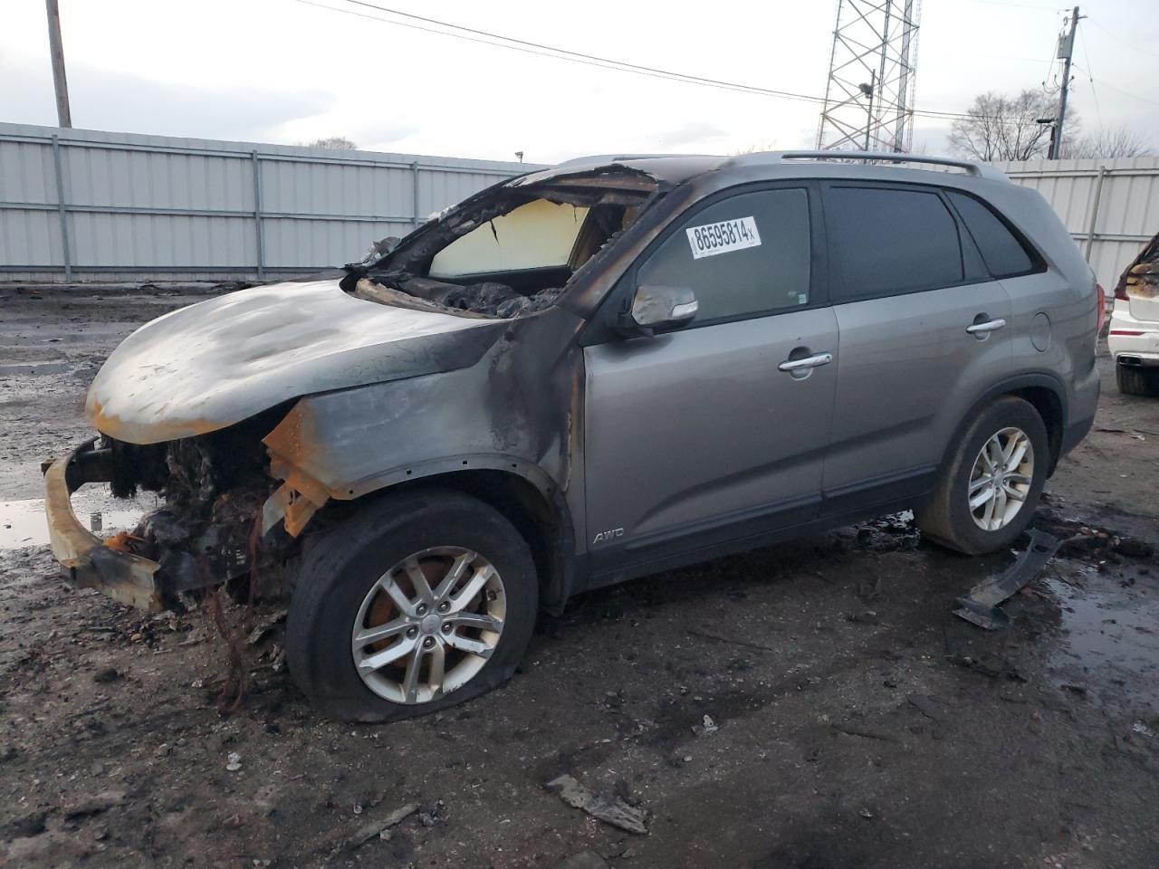 2015 KIA SORENTO LX