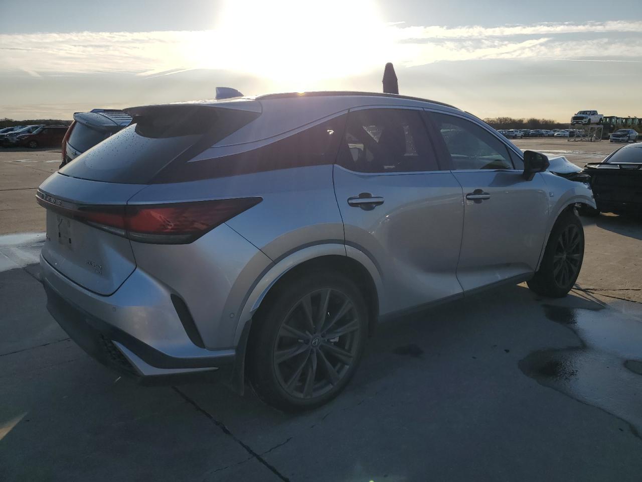 2023 LEXUS RX 350 BAS - Image 3