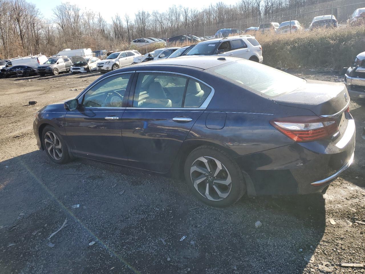 2016 HONDA ACCORD EXL - Image 2