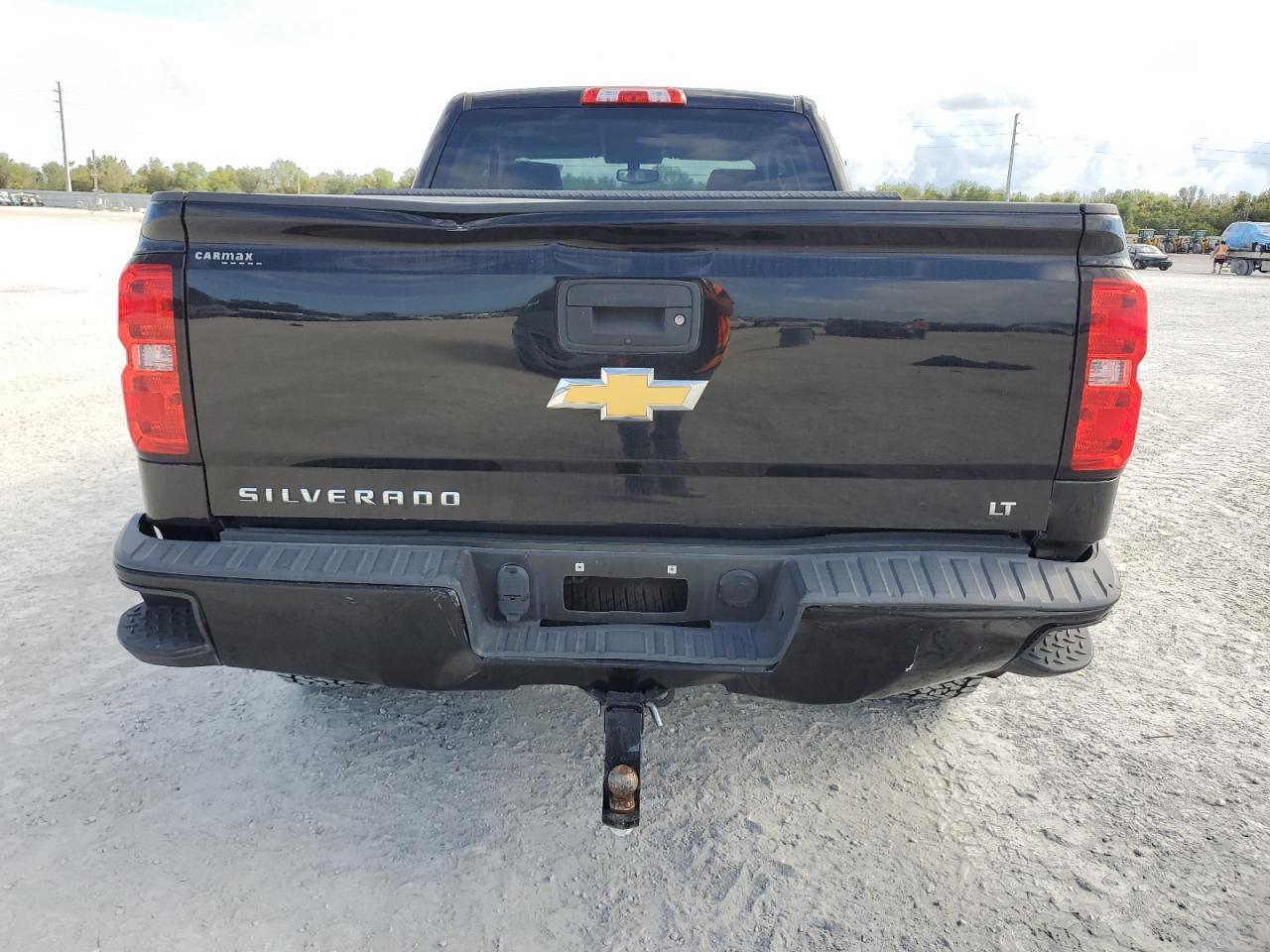 2017 CHEVROLET SILVERADO - Image 6