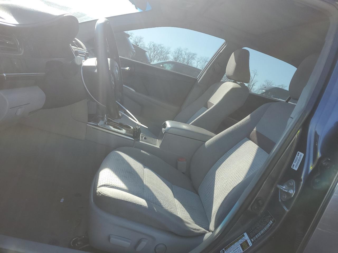 2013 TOYOTA CAMRY L - Фото 7