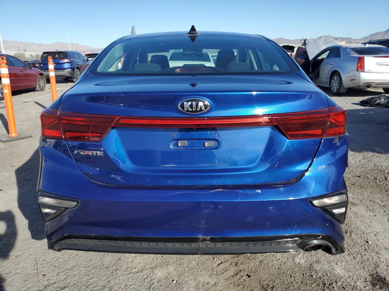 2020 KIA FORTE FE - Фото 6