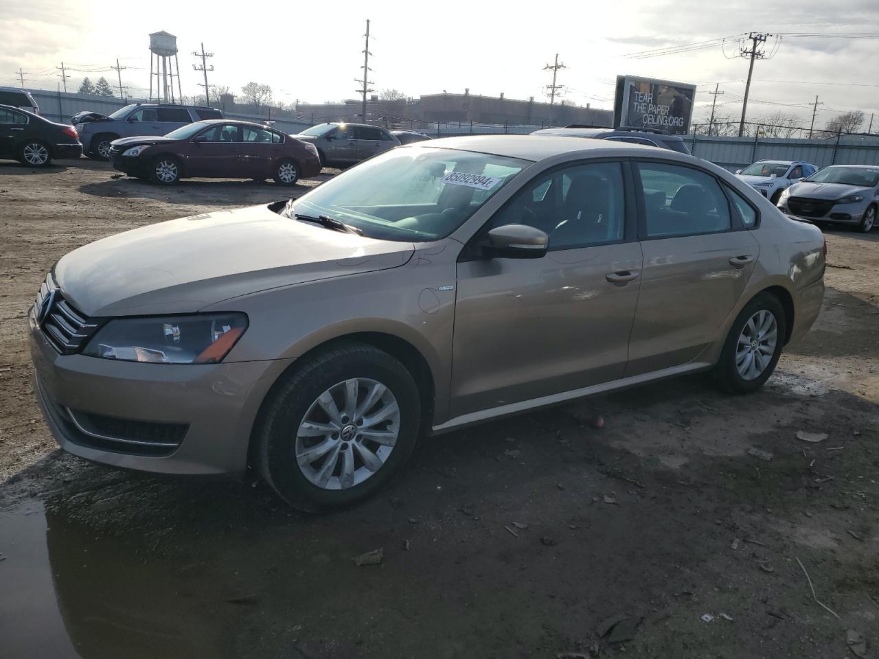 2015 VOLKSWAGEN PASSAT S