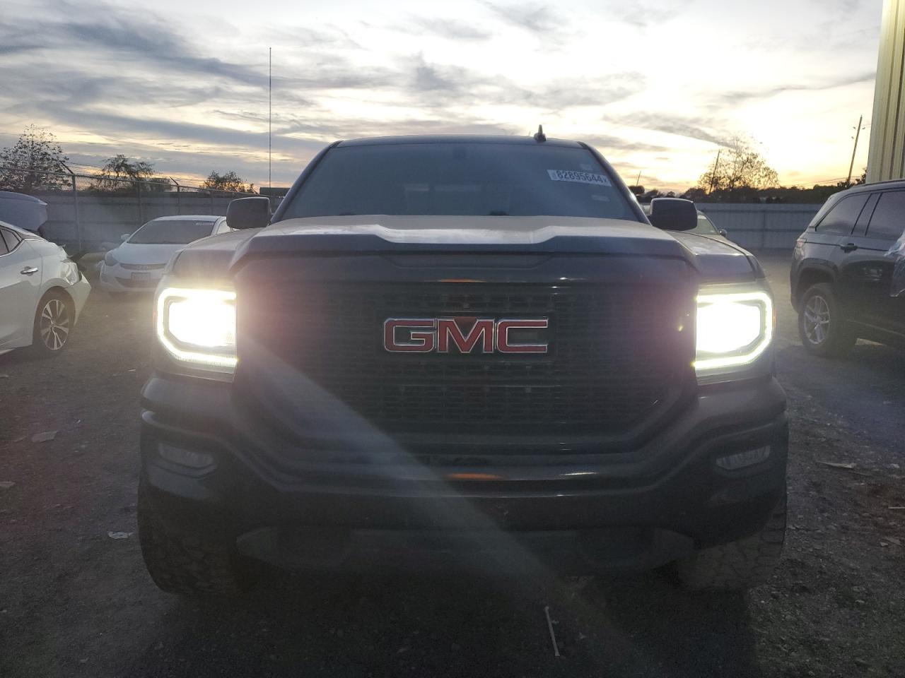 2016 GMC SIERRA C15 - Image 5