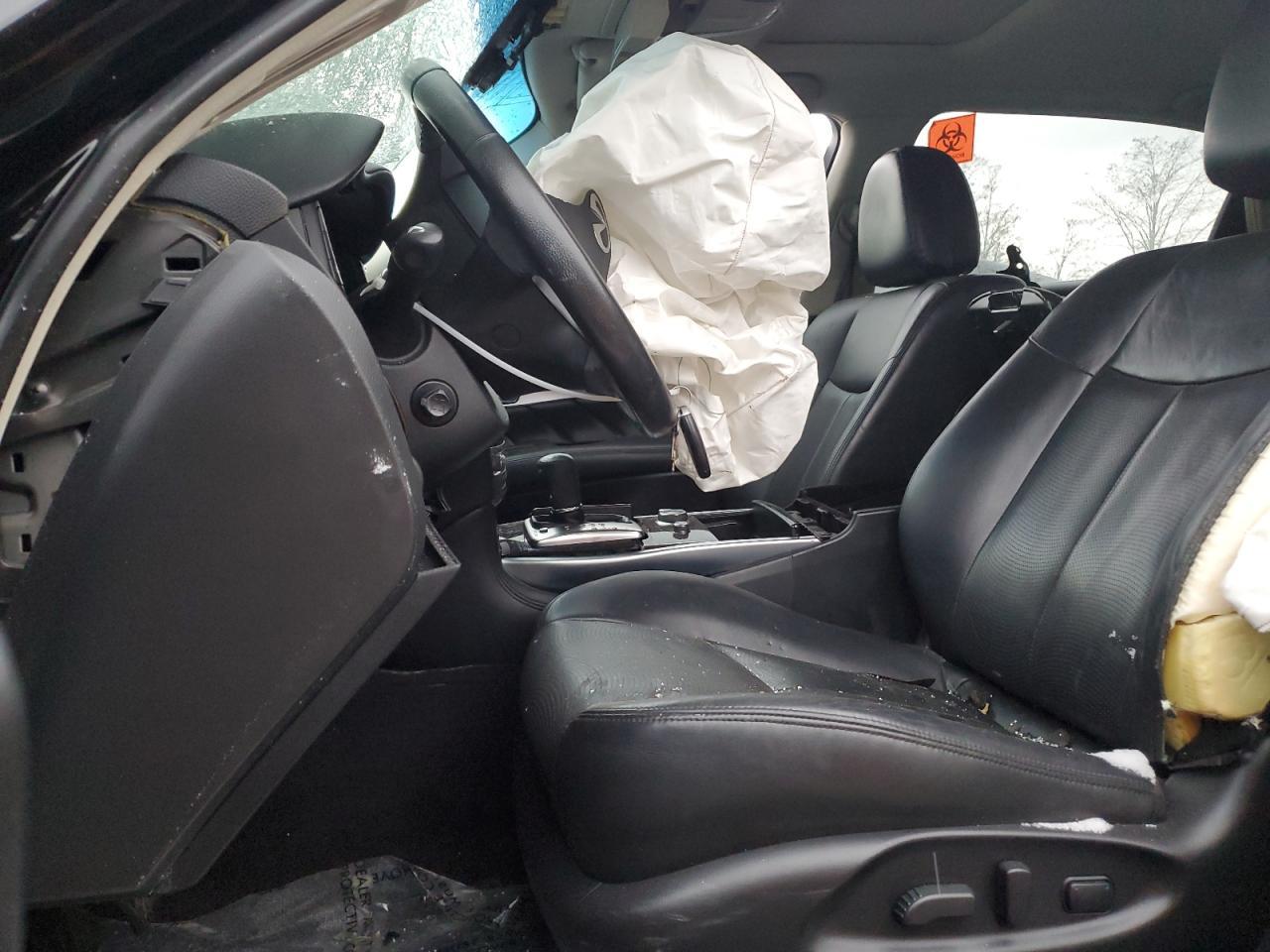 2015 INFINITI Q70L 3.7 - Image 7