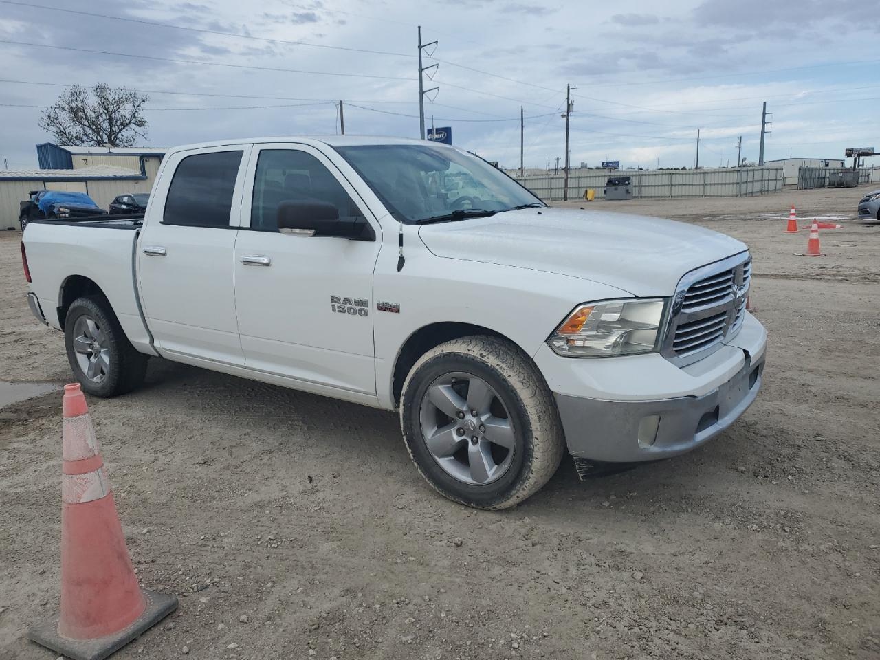 2014 RAM 1500 SLT - Image 4