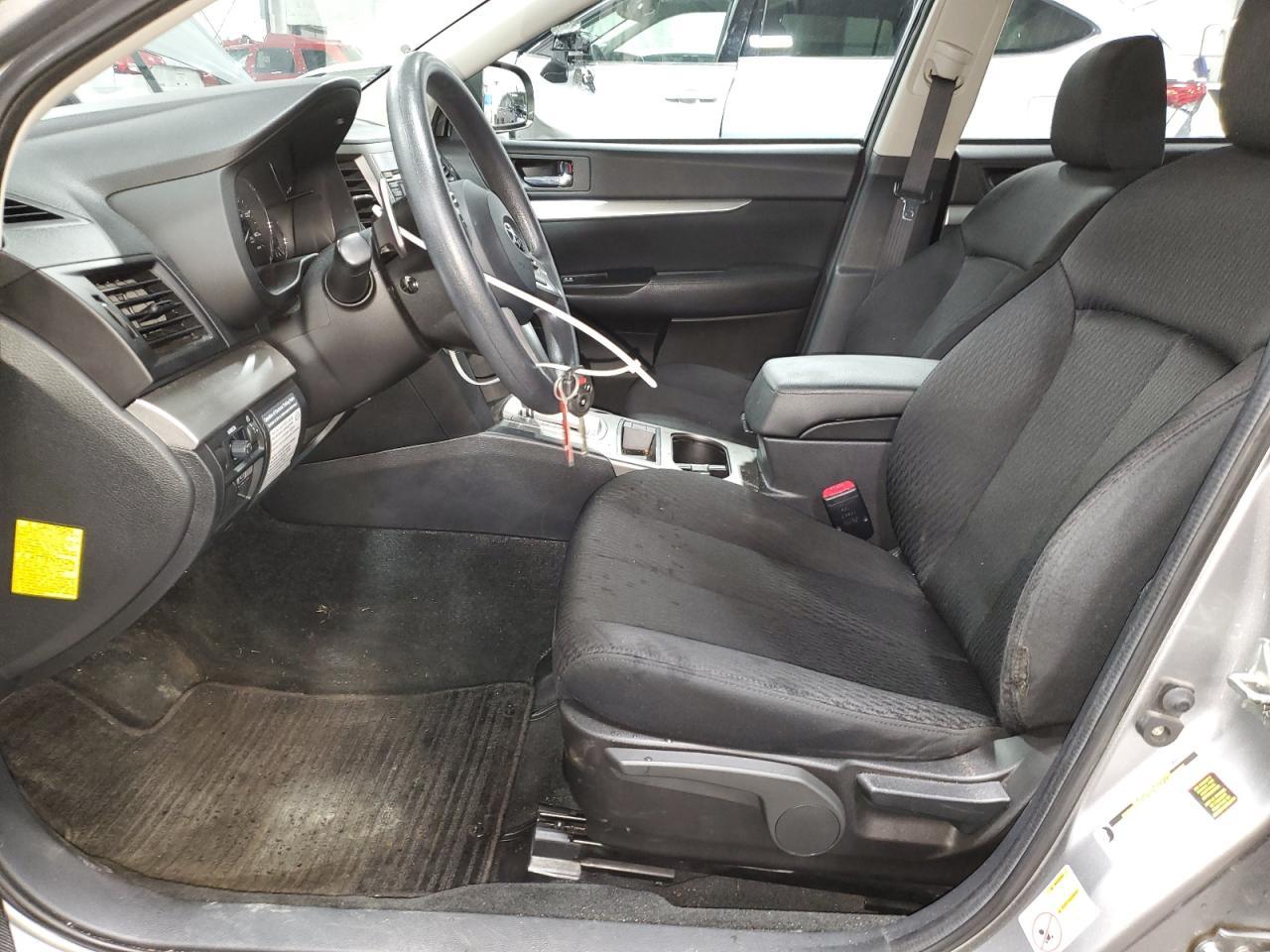 2011 SUBARU LEGACY 2.5 - Фото 7
