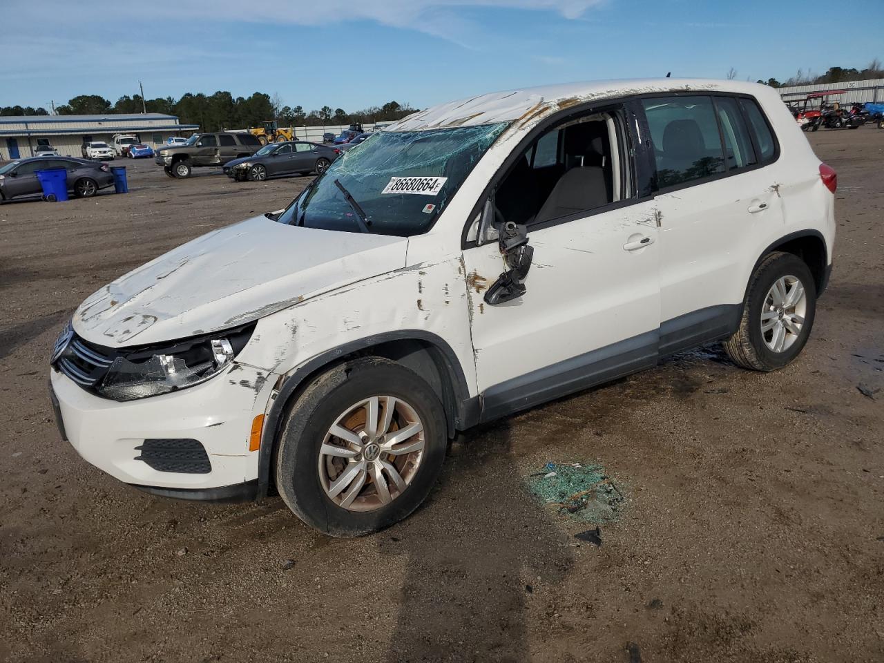 2014 VOLKSWAGEN TIGUAN S