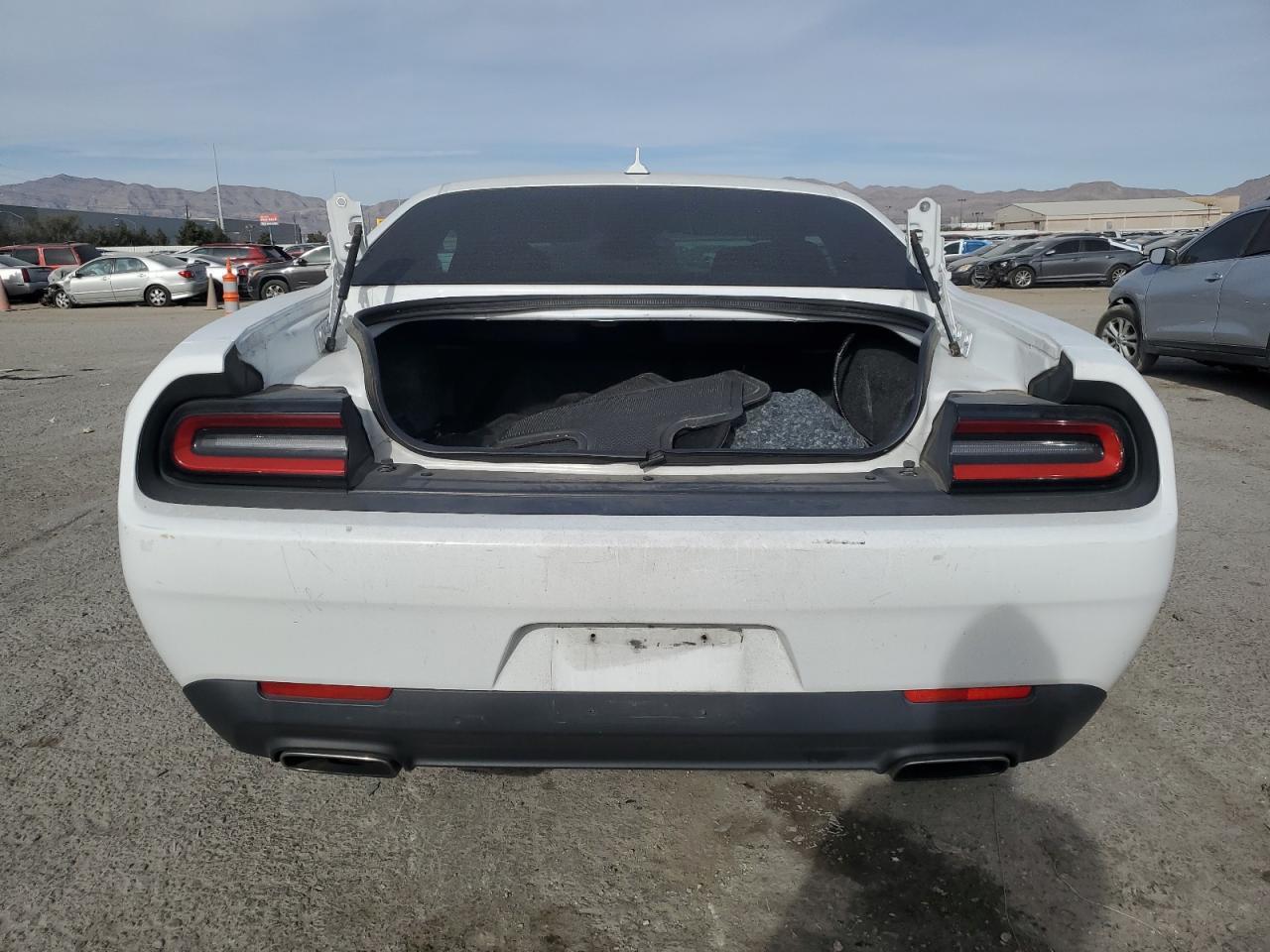 2015 DODGE CHALLENGER - Фото 6